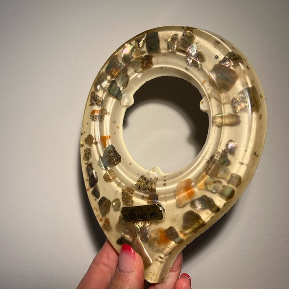 Vintage 1970’s Detroit Souvenir Trivet Lucite Pearl Abalone Trivet - Picture 9 of 10